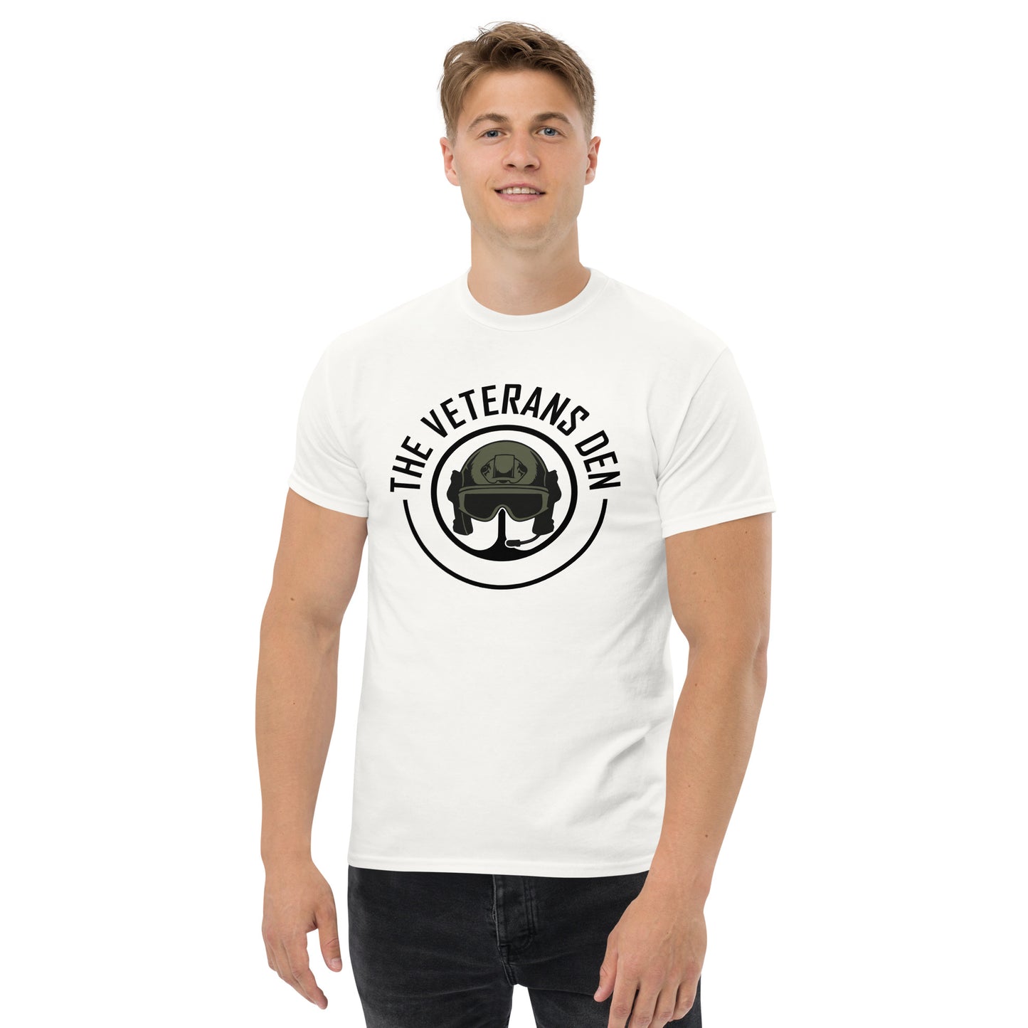 The Veterans Den logo BLK. Men's classic tee